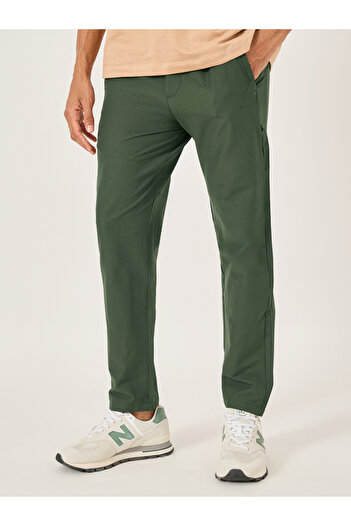 Fort Collins By Styli Men Solid Straight Leg Pants with Drawstring Waist