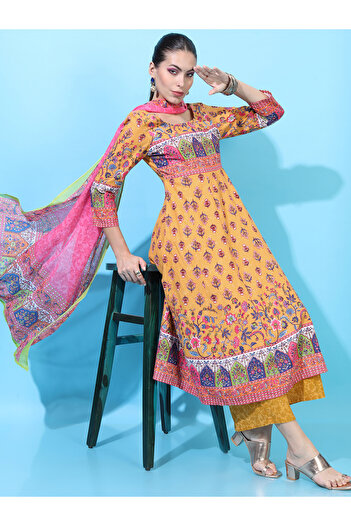Vishudh By Styli Women Multi Colored Floral Printed Cotton Kurta Set
