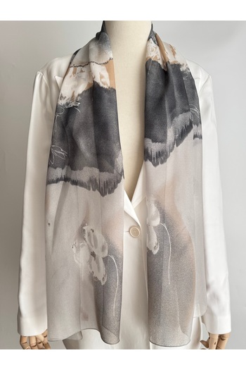Ebr atelier Imported Gray Scarf
