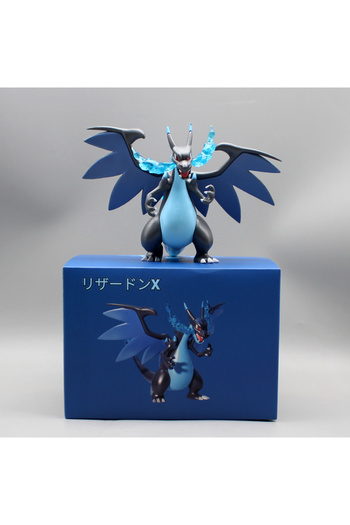 BANDAI 10.5cm New Pokemon Tyranitar Charizard Anime Figure Cute Statue Toys Pvc Model Desktop Collection De