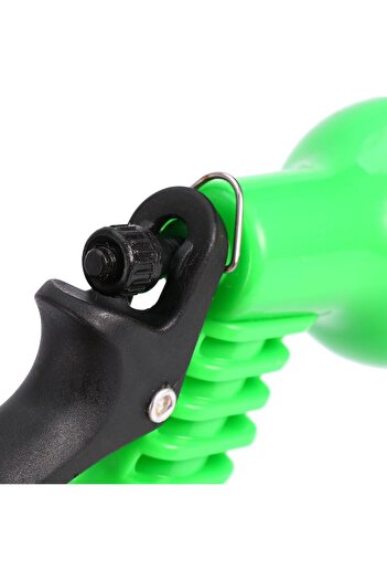 Generic Garden Hose Water Gun with 7 Adjustable Patterns and 3 Connectors - High Pressure - Ideal for Plants and Cars