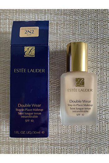 LEADING LINES Estée Lauder Double Wear Fluid SPF 10 2N2