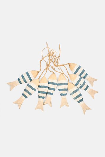 Muy Mucho 8 Pieces Wooden Fish Decoration, White/Blue