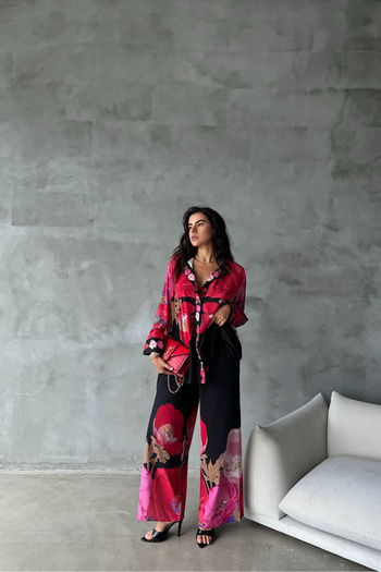 Neşeli Butik طقم بنطلونات جيسيكا كلاتش للسيدات NBMS42100