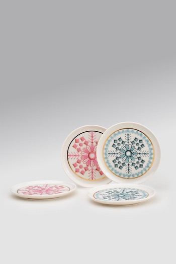 Kütahya Porselen 4 Pieces 15 cm Moderna Cake Plate Chirpy