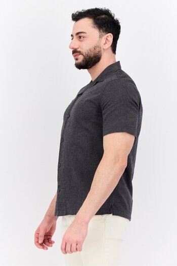 GAP Men Standard Fit Heather Short Sleeves Casual Shirt, Charcoal