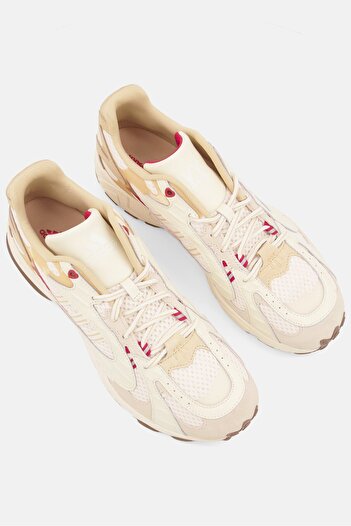 adidas Men Ivp Savage Lace Up Outdoor Shoes, Off White