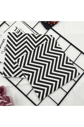 Choice 20pcs per Pac 20Pcs Colourful Printed Napkins Black and White Striped Premium Party Paper 2-Ply Rest