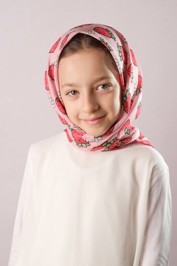 Giverny Red Digital Printed Children's Hijab Scarf Cotton Polyester Strawberry Patterned 6001_31