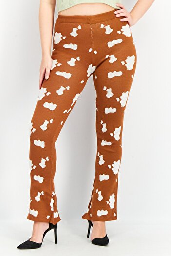 Daisy Street Women Relaxed Knitted Flare Pants, Brown