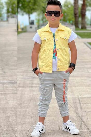 Riccotarz Boy's Tiger Detailed T-Shirt Back Printed Sleeveless Yellow Jean Jacket Cargo Pocket Bottom Top Set