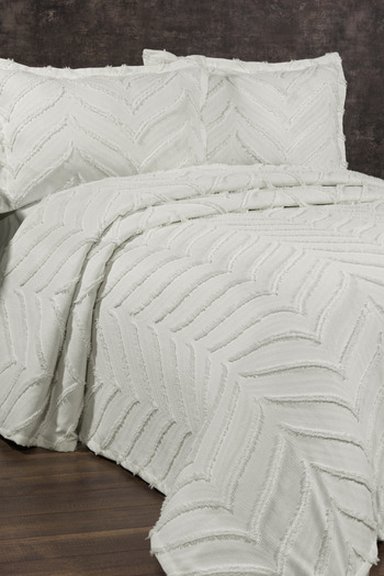 CANDAN ÇEYİZ Delux Herringbone Ecru Double Size (250*260) 3 Piece Bedspread with Pompom