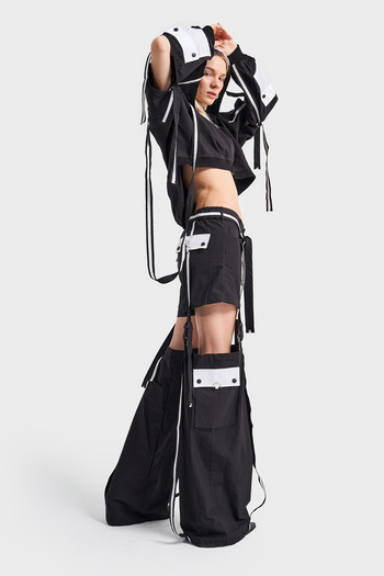 its basic Black Women's Trousers Shorts - Colorful Design