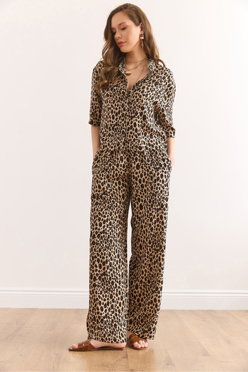 Olalook Women's Leopard Camel Top Shirt Bottom Pocket Pants Viscose Suit Tkm- 19000377