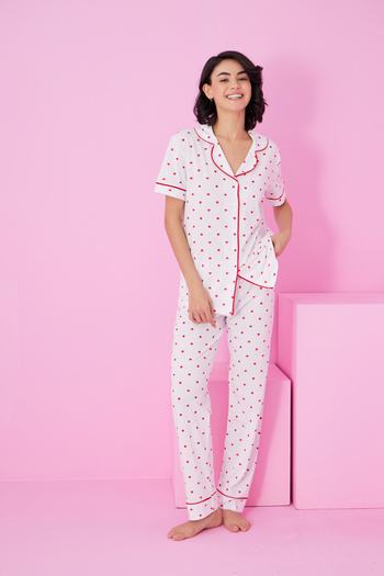 Siyah İnci Costum de pijama cu mânecă scurtă cu nasturi, alb, roșu, cu inimă, 7855