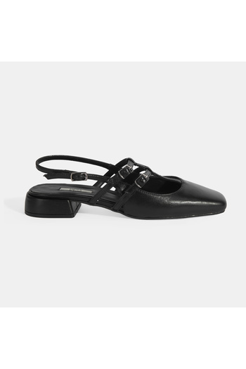 Desa Women's Black Buckle Leather Casual Shoes