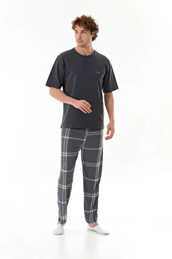 Fulla Moda Plaid Patterned Pajama Set