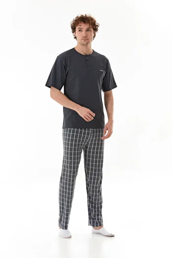 Fulla Moda Plaid Patterned Pajama Set