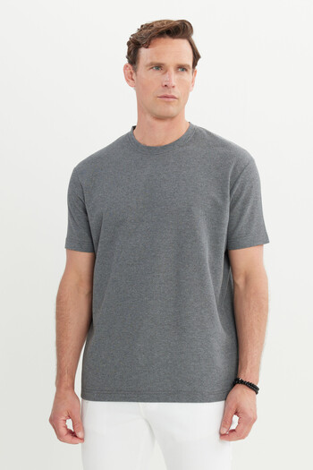 AC&Co / Altınyıldız Classics Men's Anthracite-Melange Cotton Modern Fit Relaxed Cut Crew Neck Seersucker Patterned T-Shirt