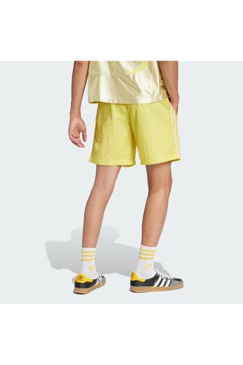 adidas Adicolor 2000s Erkek Şort