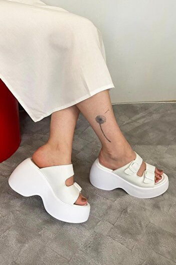 Preshley Women's Oliver White Two Buckle Thick Sole Orthopedic Sandals K-3040