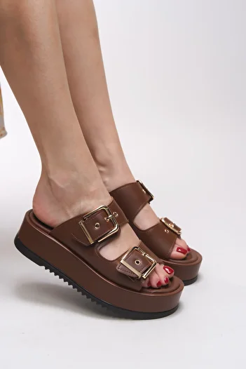 Riccon Winledha Women's Slippers - Double Buckle, Brown Skin, 001278   Model