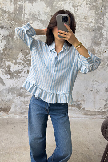 Trendyol Collection Спідниця в синю смужку з оборками Сорочка TWOSS25GO00040 TWOSS25GO00040