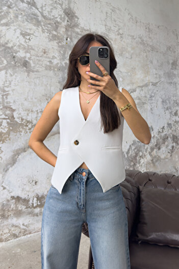 Trendyol Collection Білий жилет Regular з двобортним V-подібним вирізом TWOSS25YE00090