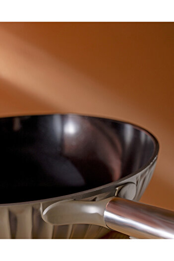 Madame Coco Freya Wok Pan - Brown - 30 cm