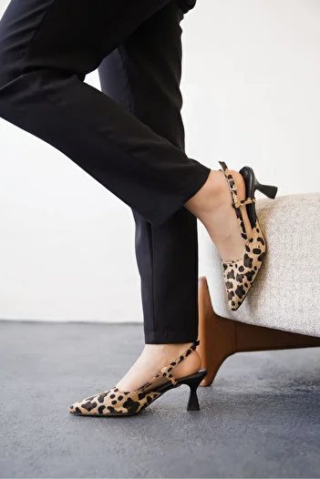 MODAADAM Women's Erica Kiss Shoes - Leopard Disnihiler