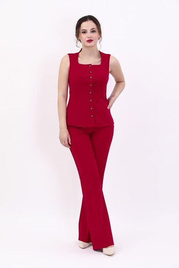 ÖNDER ÖZSOY Square Collar Cup Vest & Flared Leg Trousers-Red