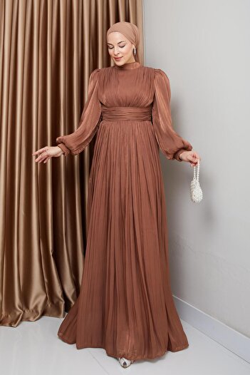 Olcay Yorgo Silk Hijab večerní šaty s páskem a detailem mysu TABA 1237