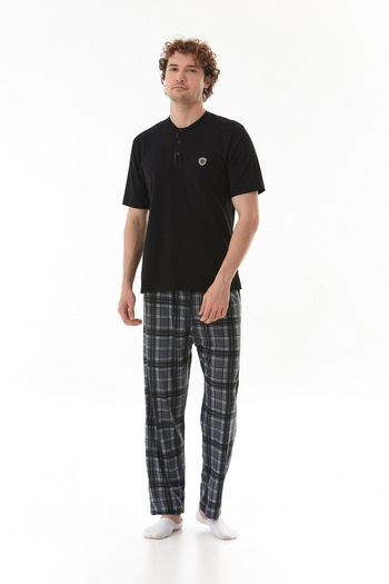Fulla Moda Plaid Patterned Pajama Set
