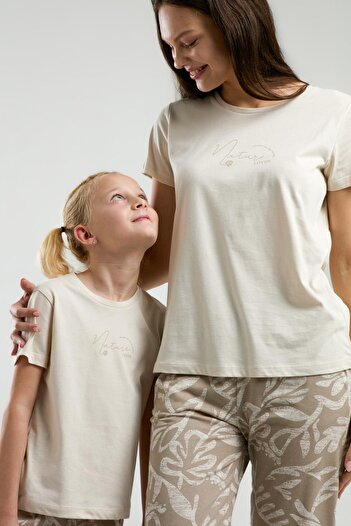 Arnetta Aile Pijama Takım Anne Baba ve çocuk pijamalar ayrı ayrı fiyatlandırılır
