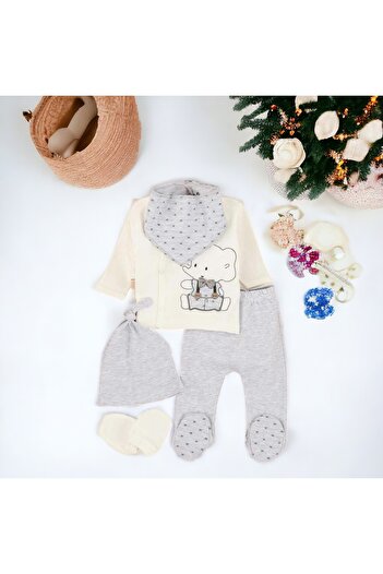Beyaz Bebek 6-Piece Birth Set: Hospital Release, Baby Care Bag, Almond, Socks and Wipes Set