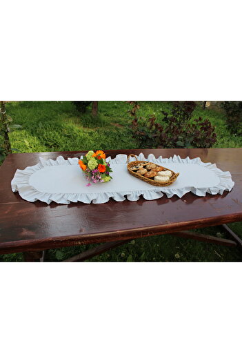 LILYUM Cotton Polyester Ruffled Oval Runner 40X110 cm