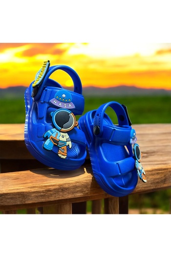 Lion Ultra-Light Sandals and Slippers Suitable for Beach, Pool and Sea with Daily Children's Figures
