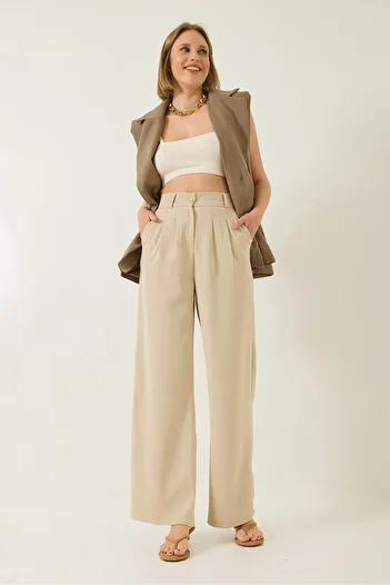 Bianco Lucci Women's Pleated Pocket Detailed Belted Elastic Back Palazzo Latina Trousers 3241 60283220