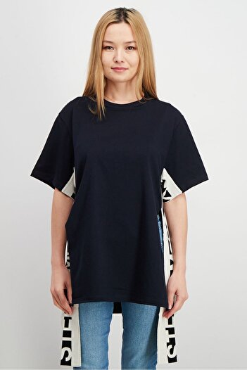 Stella McCartney Women Crew Neck Short Sleeve Textured T-shirt, Navy
