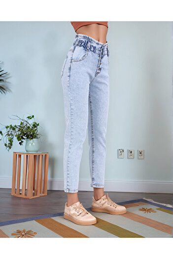 SHEVEGA Ice Blue 90's ψηλόμεσο κουμπί με λεπτομέρεια Snow Wash Mom Jean τζιν παντελόνι
