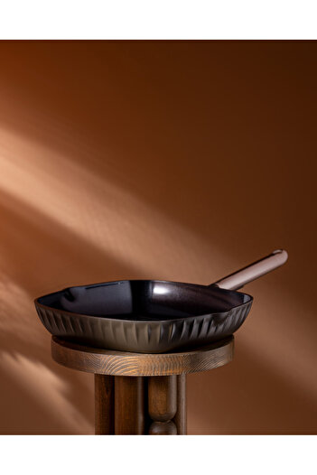 Madame Coco Freya Grill Pan - Brown - 16 cm