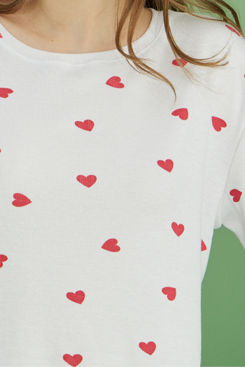 Siyah İnci White Heart Printed Ribbed Camisole Knitted Pajama Set
