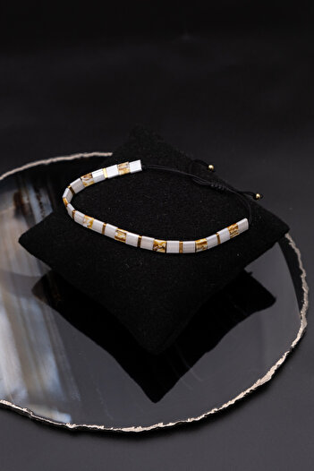 Serenite Miyuki White Bracelet