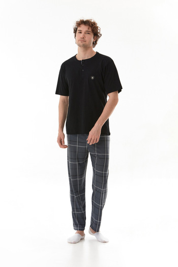 Fulla Moda Plaid Patterned Pajama Set