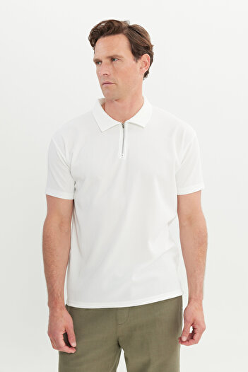 AC&Co / Altınyıldız Classics Erkek Ekru Relax Fit Rahat Kesim Polo Yaka Esnek Tişört