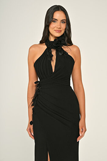 ALFABETA Long Halter Collar Dress to the Crock of Creches - Alfa Beta with Durutta Wrinkles