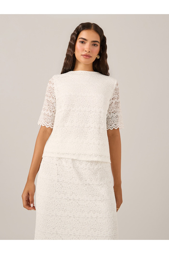 Styli Scalloped Hem Lace Top and Skirt Co-Ords