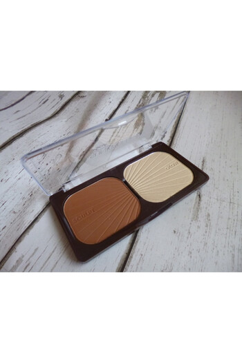 Sunkissed Paleta contur fata, iluminátor a bronzer, Sunkissed Sculpt&Glow