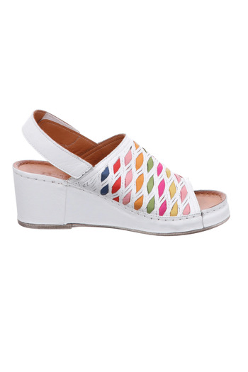 İNZE AYAKKABI Genuine Leather Sandals Model Name: Nuvia