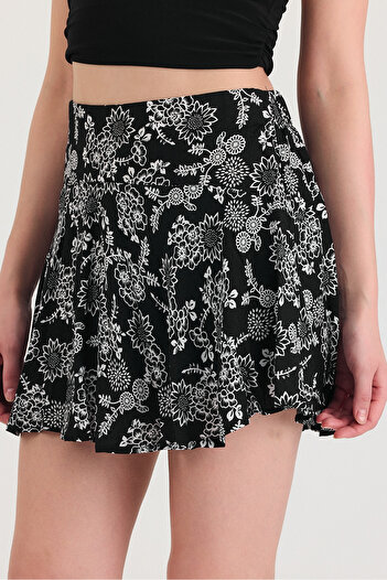 LE CARAMBOLE Women's Black Bone Viscose Fabric Summer Shorts Skirt 1905